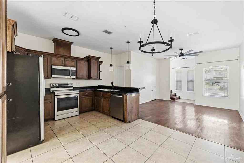 1309 W Fig Ave #C - Photo 3 of 14