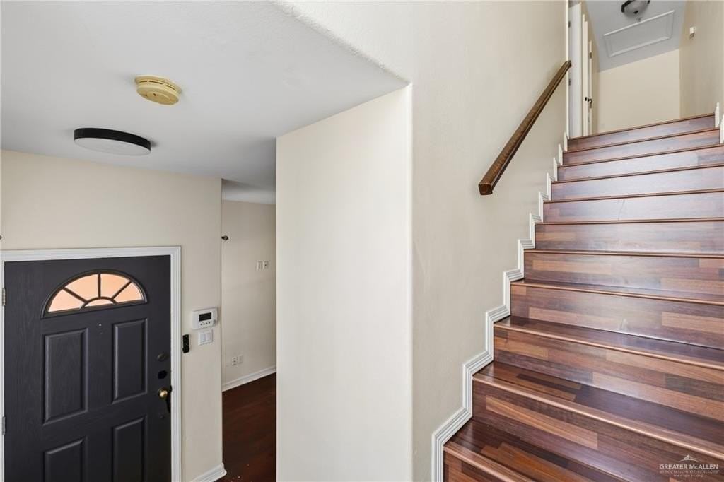 1309 W Fig Ave #C - Photo 7 of 14