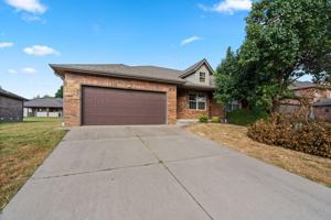 featured image of 3915 N 15th St