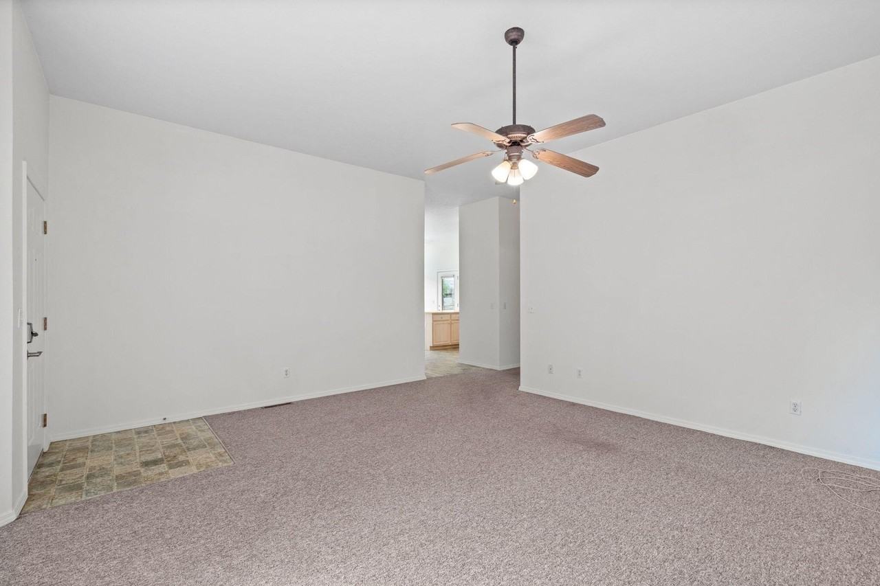 3915 N 15th St - Photo 5 of 29