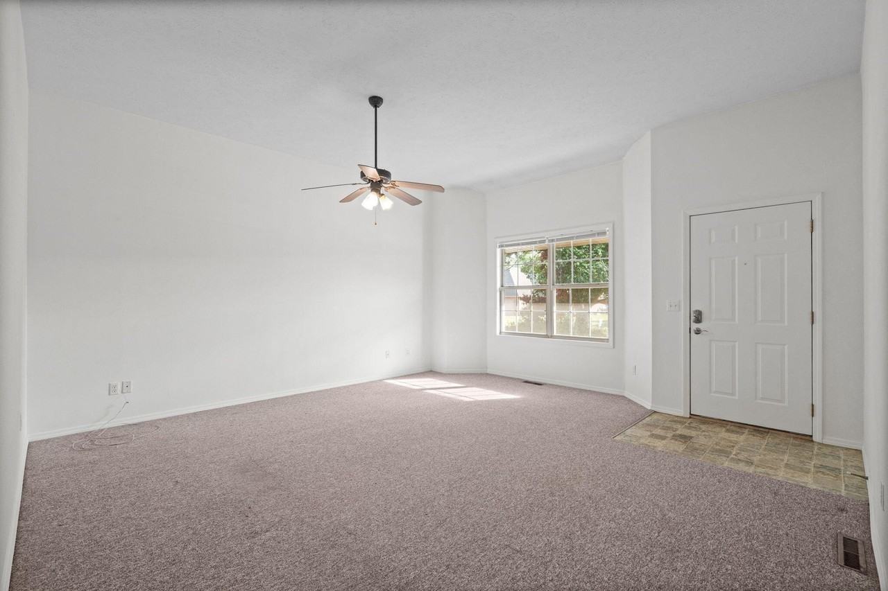 3915 N 15th St - Photo 6 of 29
