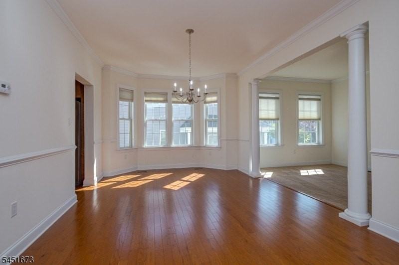 9 Comstock Ln - Photo 7 of 30