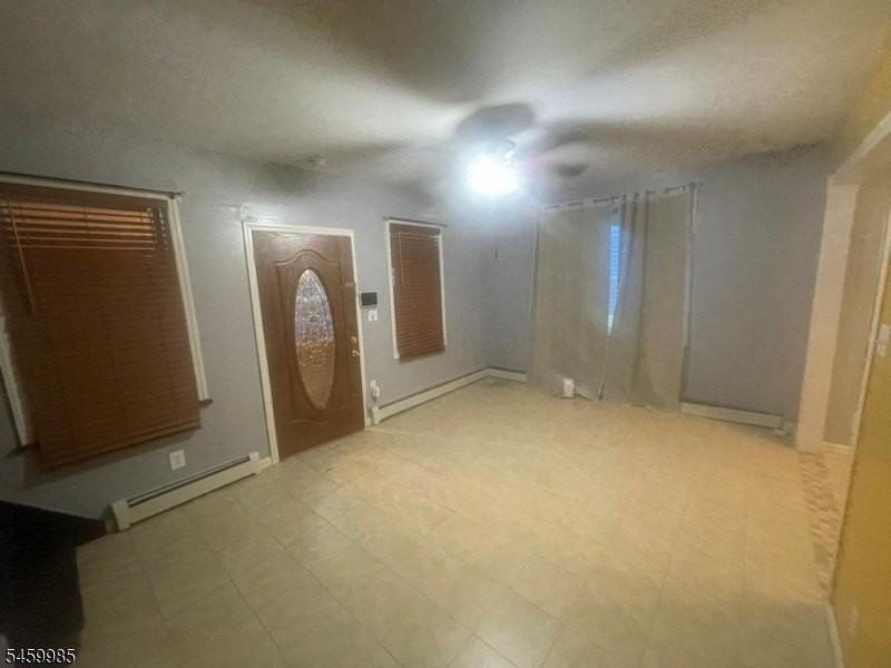 11 Welland Ave - Photo 2 of 16