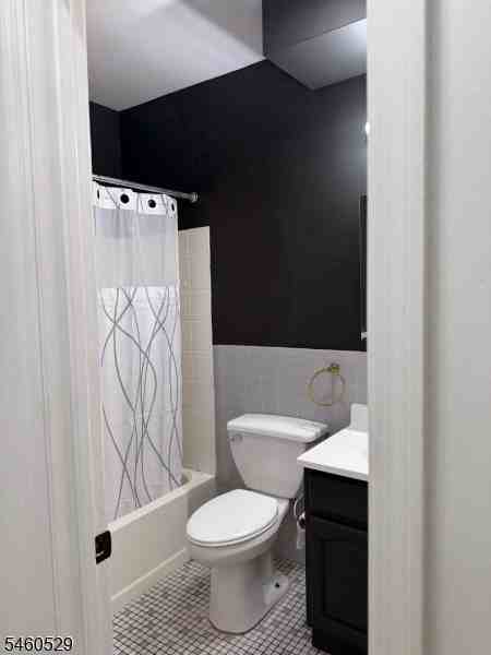 1420 Jacques St #3 - Photo 4 of 8