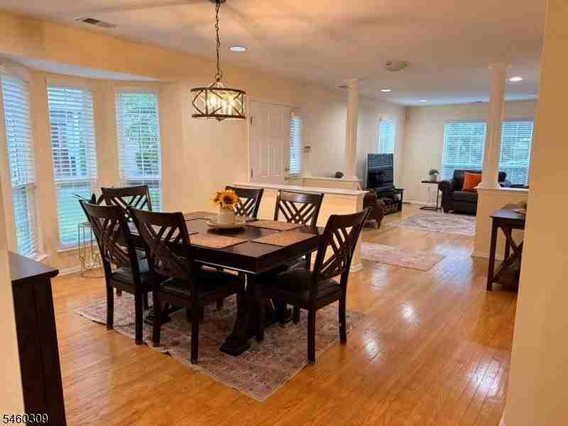 63 Dorchester Dr - Photo 7 of 22
