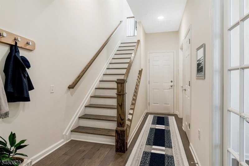 17 Gala Ct - Photo 3 of 21