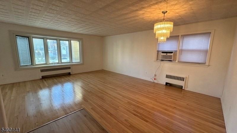 43 Oakwood Ave - Photo 3 of 10