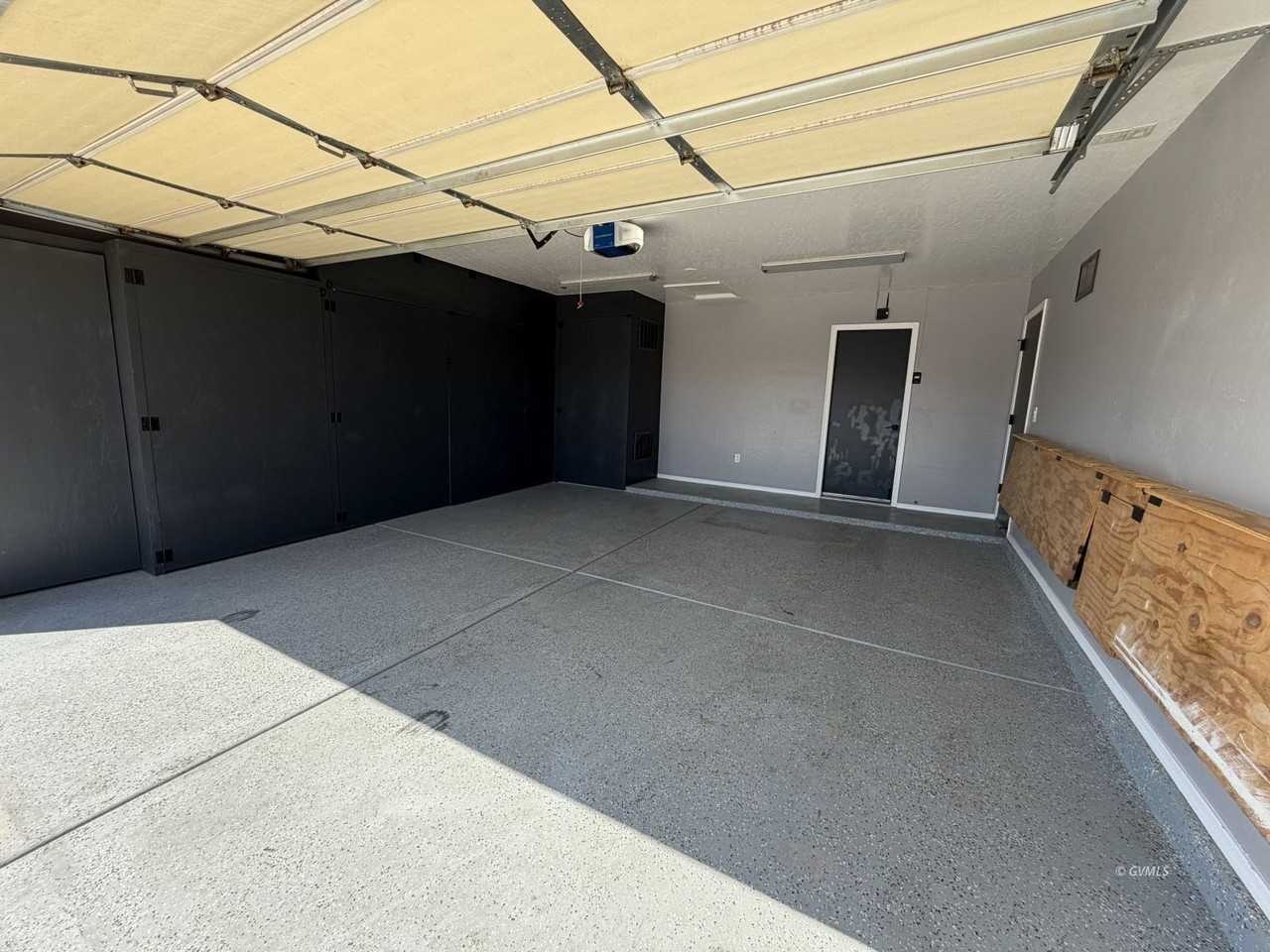 1652 S Roadrunner Ln - Photo 5 of 34