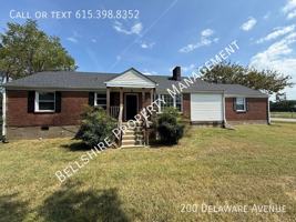 featured image of 200 Delaware Ave
