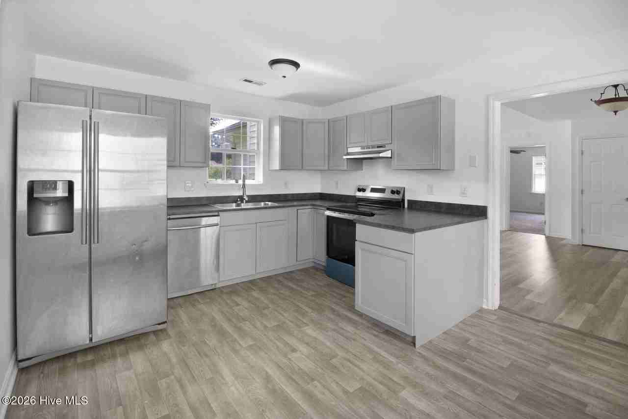 404 Chaps Ct - Photo 4 of 11
