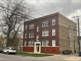 2443 S Keeler Ave #3N - Photo 1 of 1
