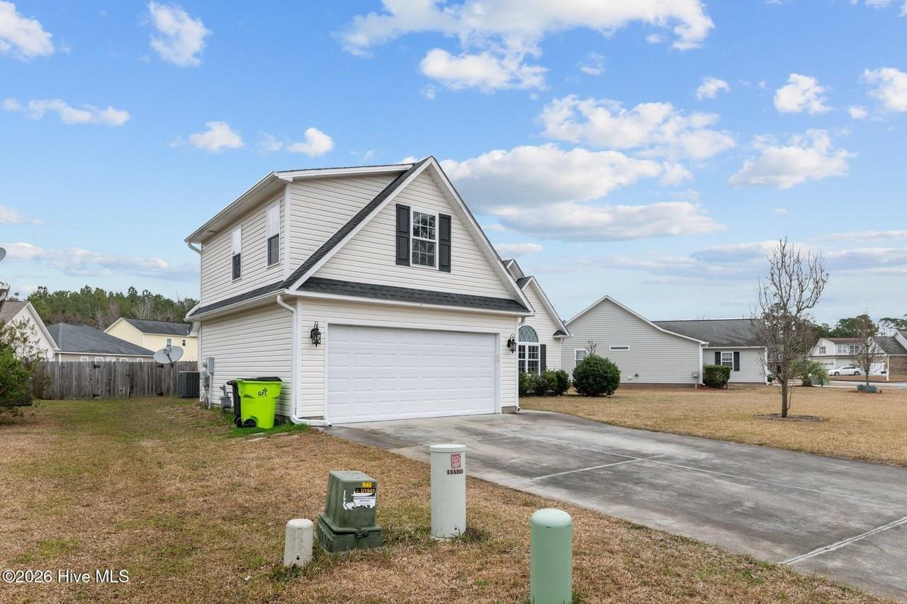 108 Coree Way - Photo 4 of 32