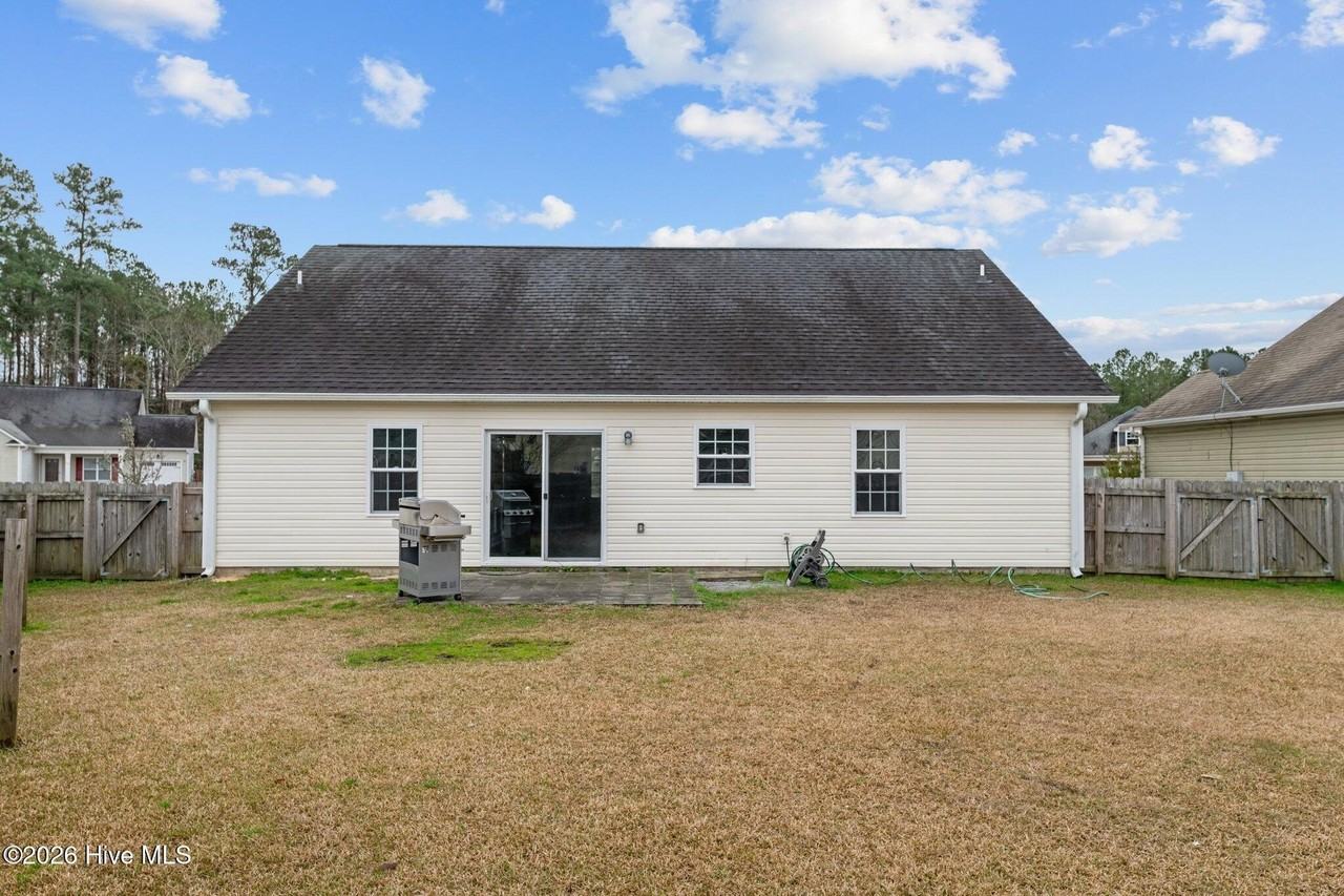 108 Coree Way - Photo 7 of 32