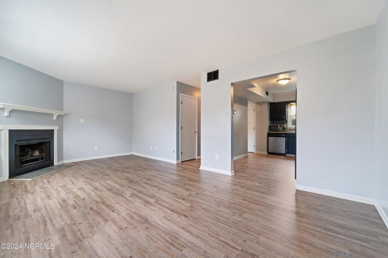 123 Palace Cir - Photo 5 of 20