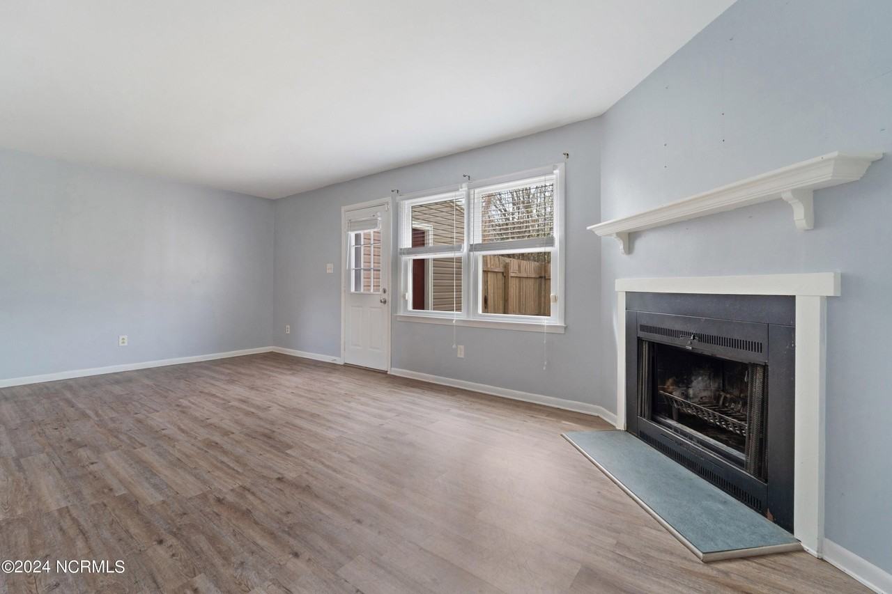 123 Palace Cir - Photo 6 of 20