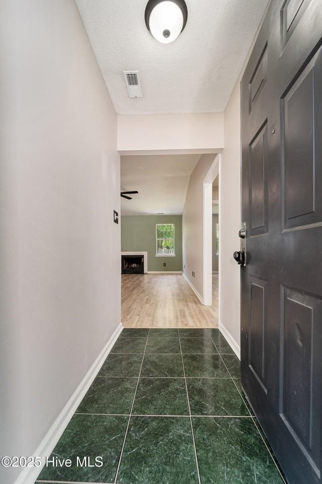 3043 Foxhorn Rd - Photo 3 of 20