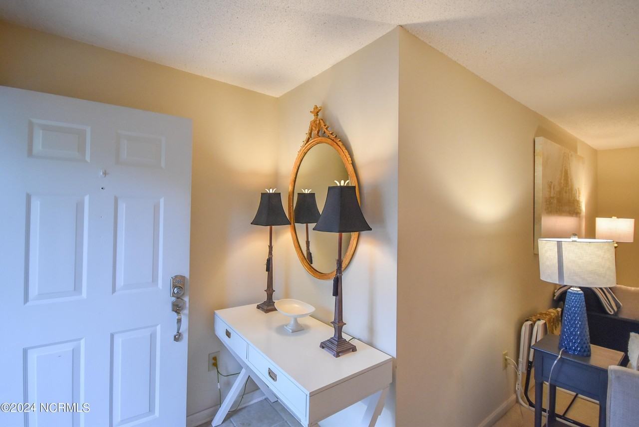 10 Pinehurst Manor Dr #A - Photo 4 of 27