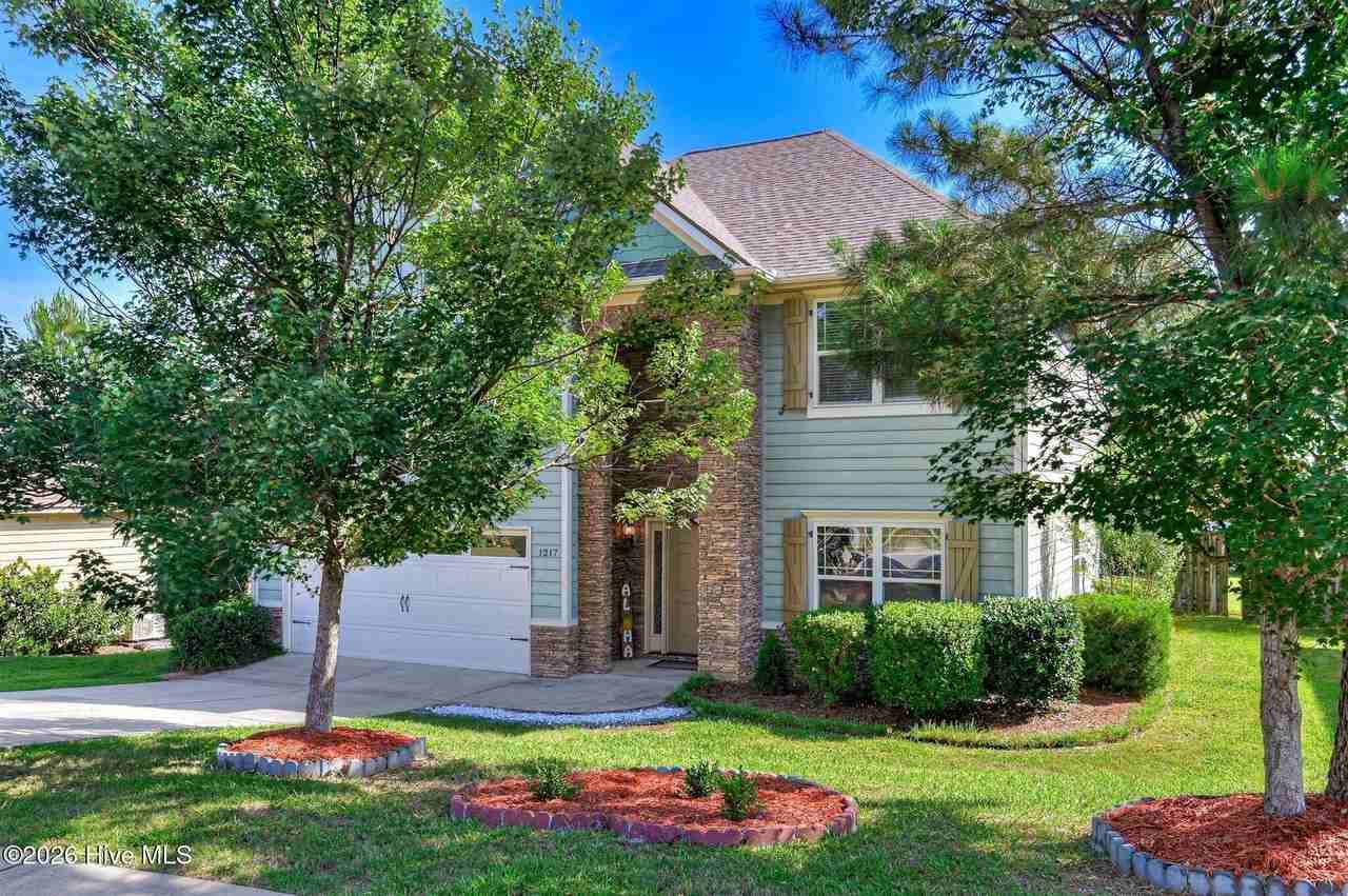 1217 Cypress Trl - Photo 3 of 50