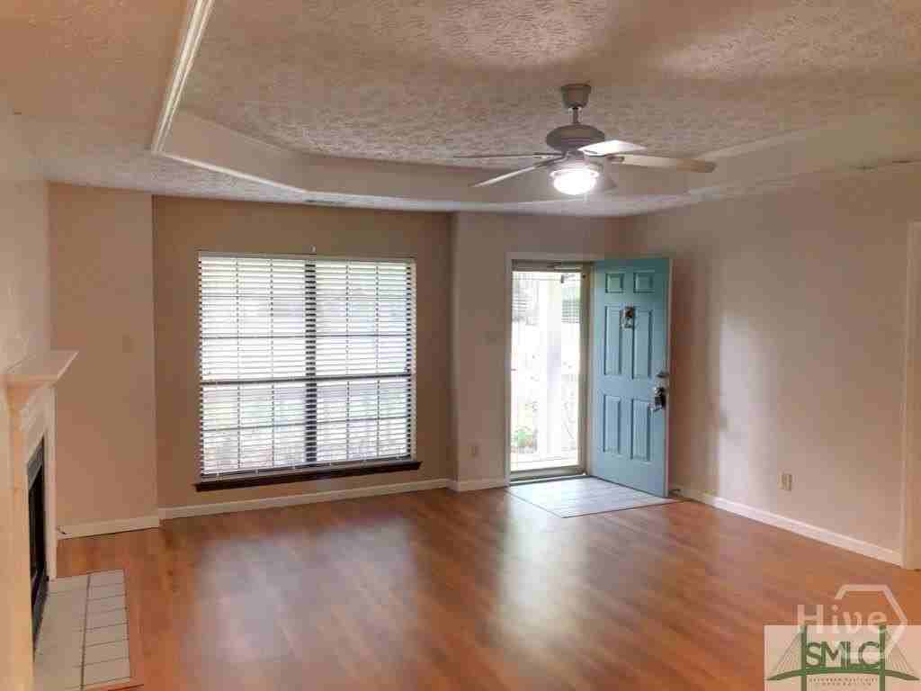 145 Robinson Loop - Photo 2 of 11
