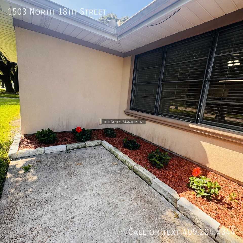 1503 N 18th St - Photo 2 of 21
