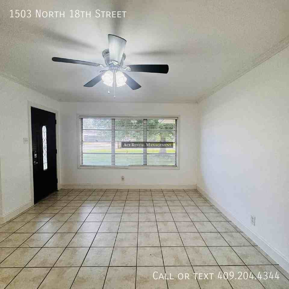 1503 N 18th St - Photo 3 of 21