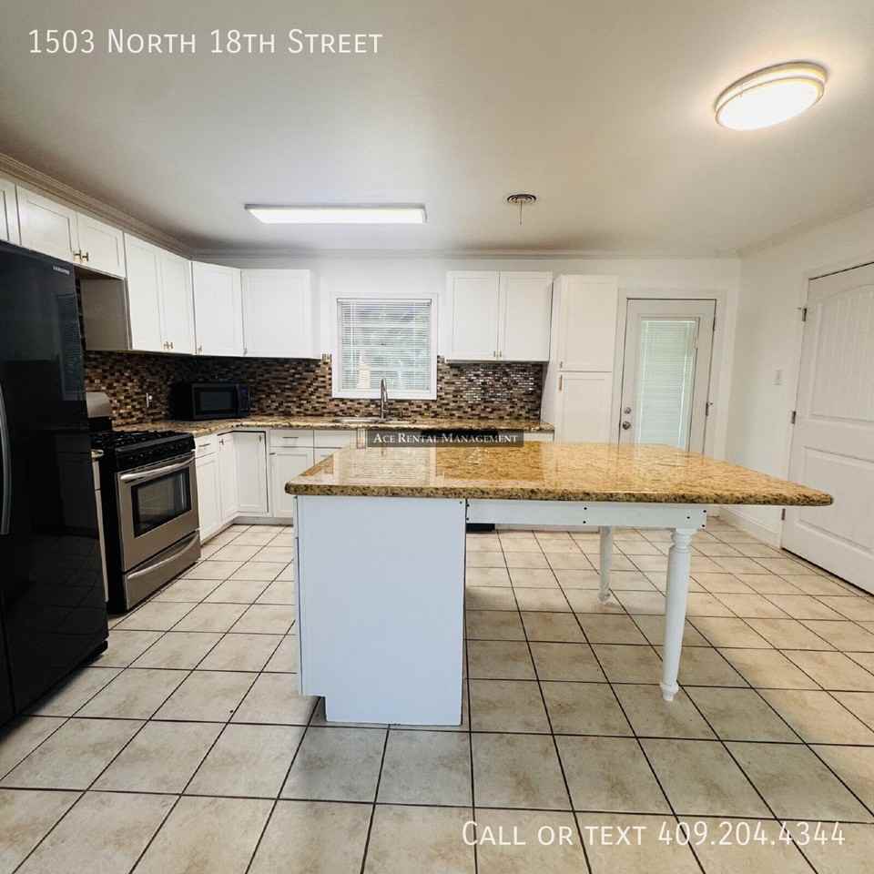 1503 N 18th St - Photo 6 of 21