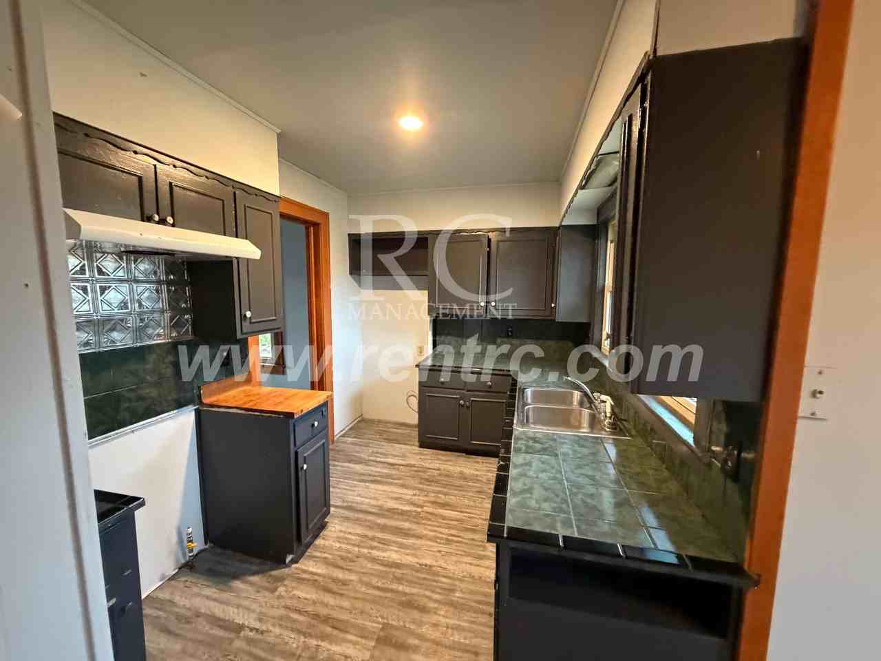 7 W Conron Ave #W - Photo 7 of 23