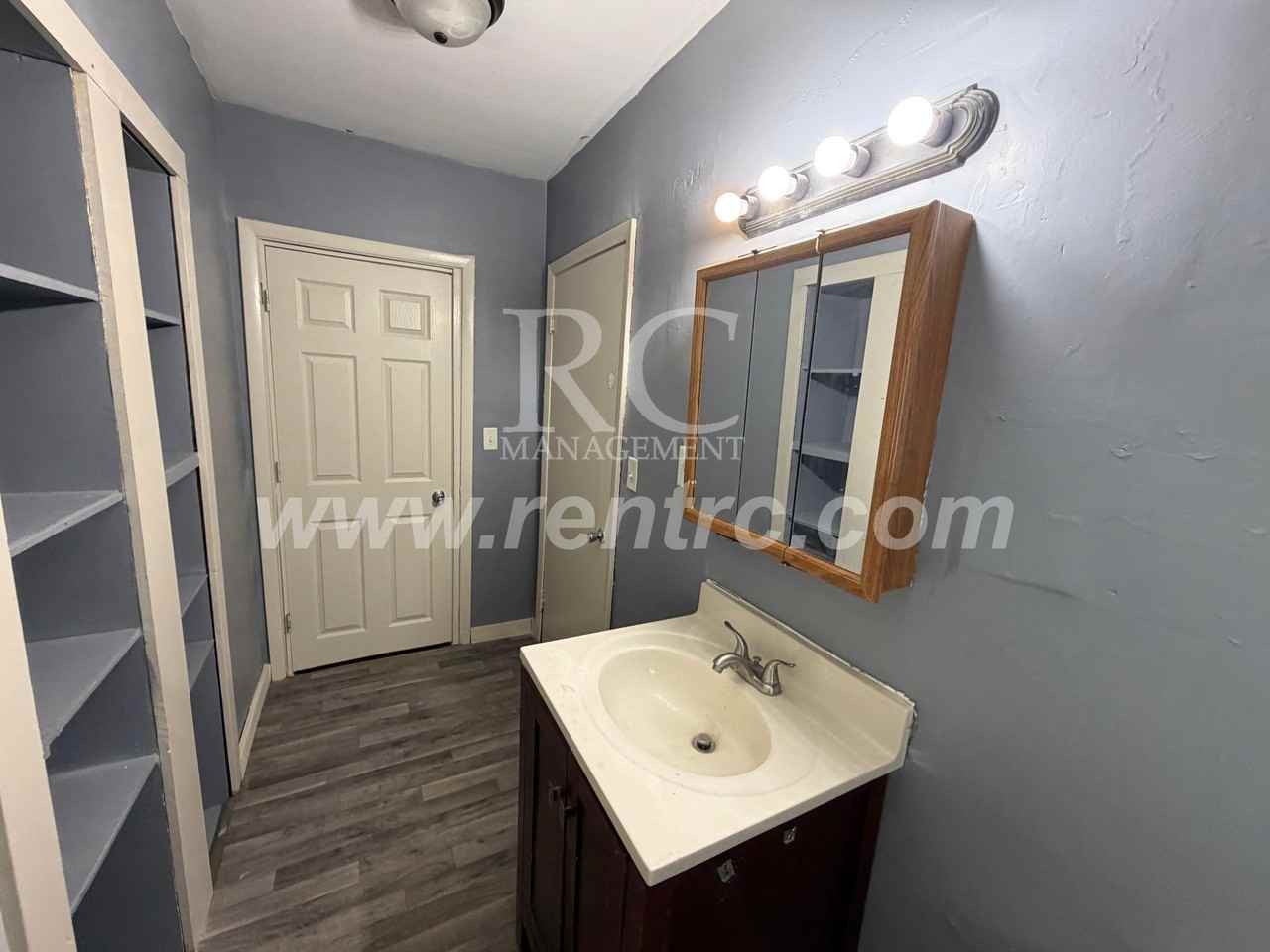 828 Johnson St - Photo 5 of 19