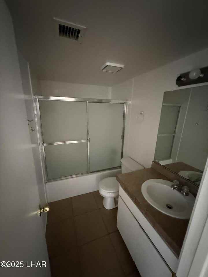 3026 Palisades Ln #4 - Photo 7 of 8