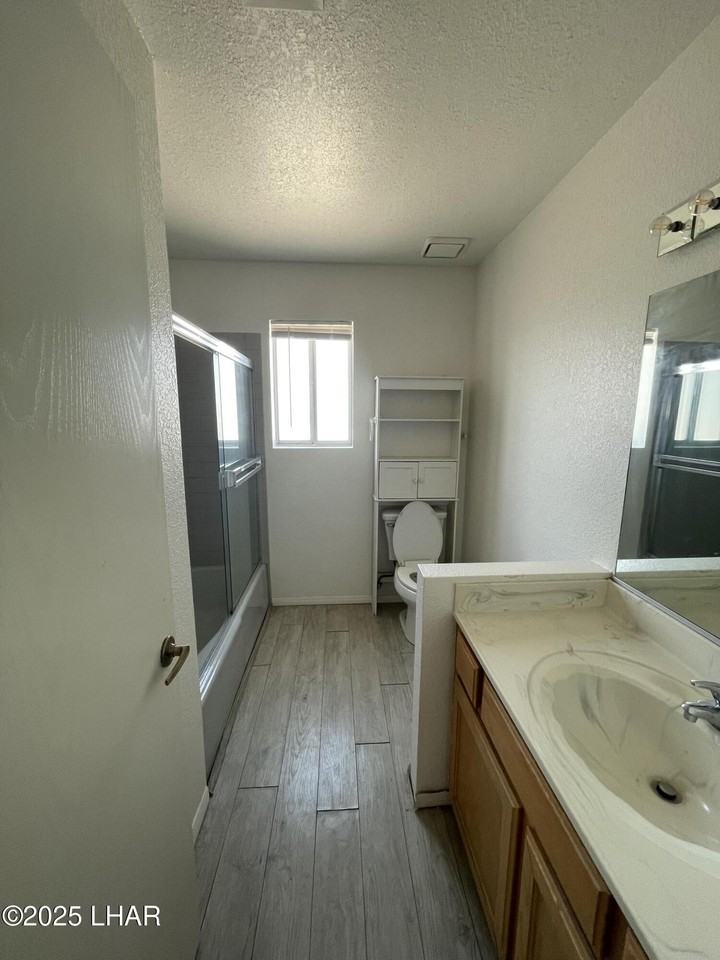 3461 Kiowa Blvd N - Photo 7 of 20