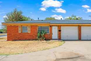 2336 62nd St #A - Photo 1 of 1