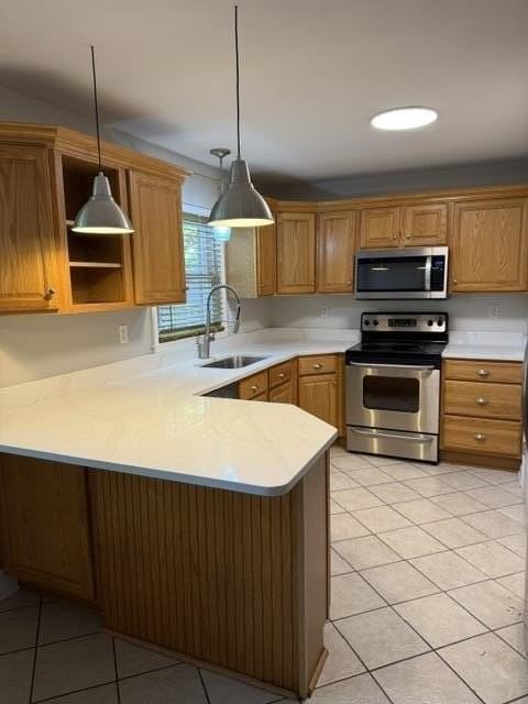 208 N Lewis Ct - Photo 4 of 15