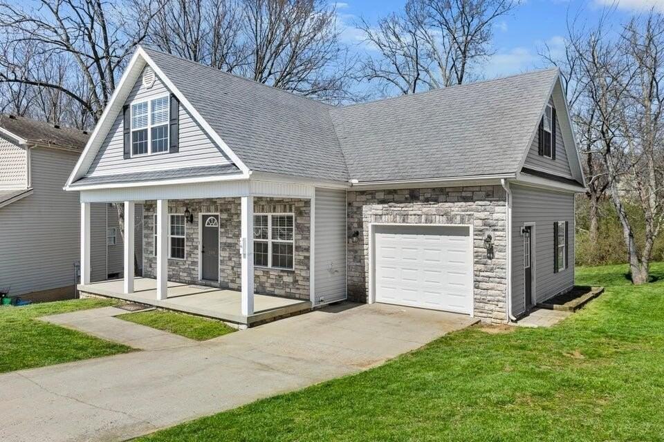 109 Cornwallis Dr - Photo 2 of 21