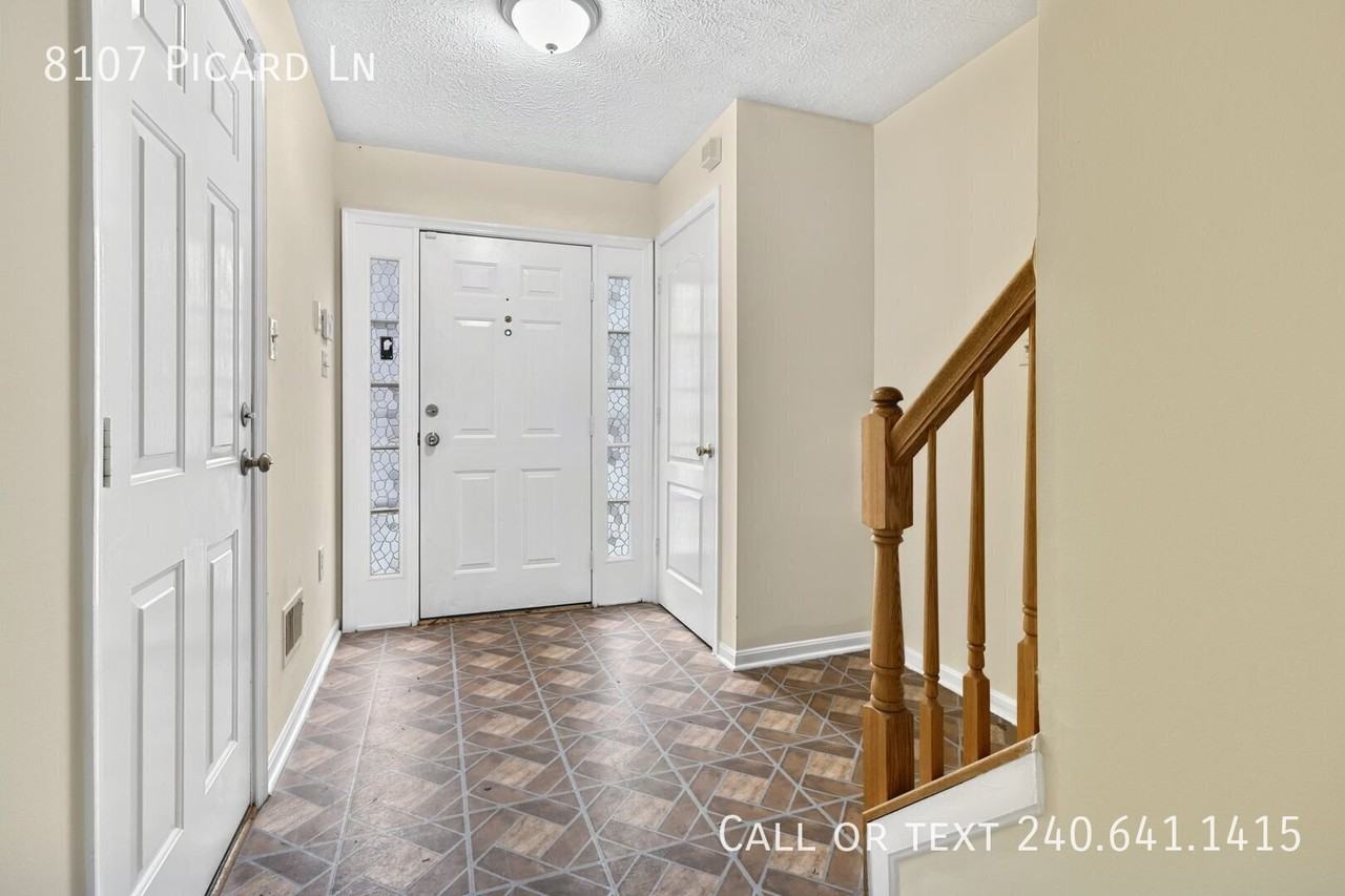 8107 Picard Ln - Photo 3 of 42