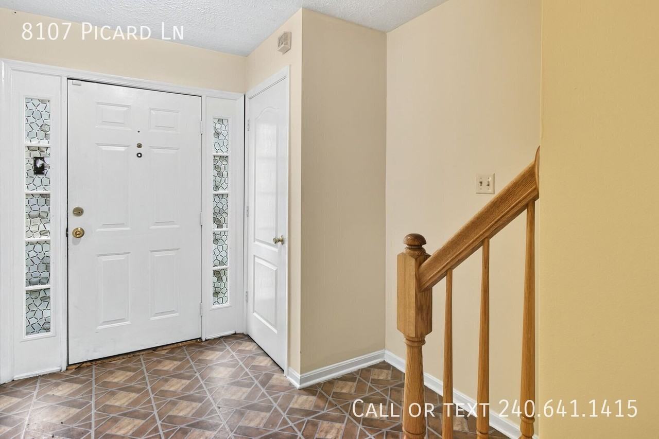 8107 Picard Ln - Photo 4 of 42