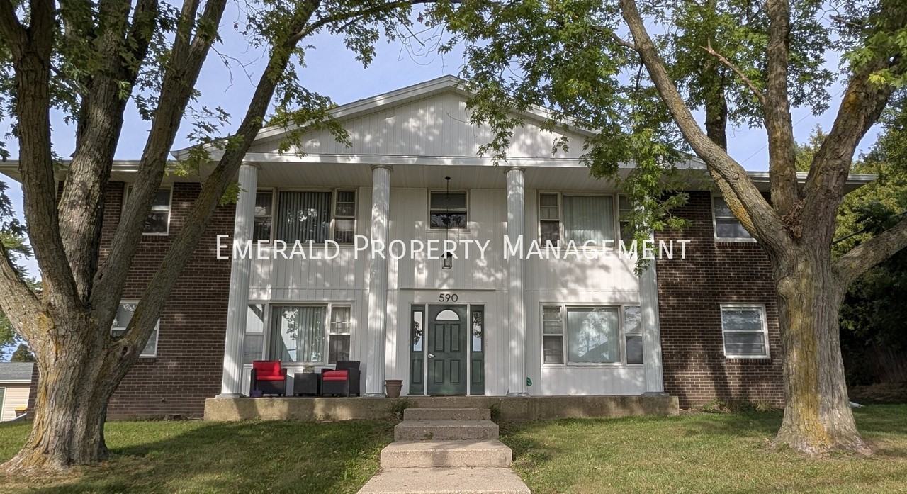590 N Mulford Rd #3