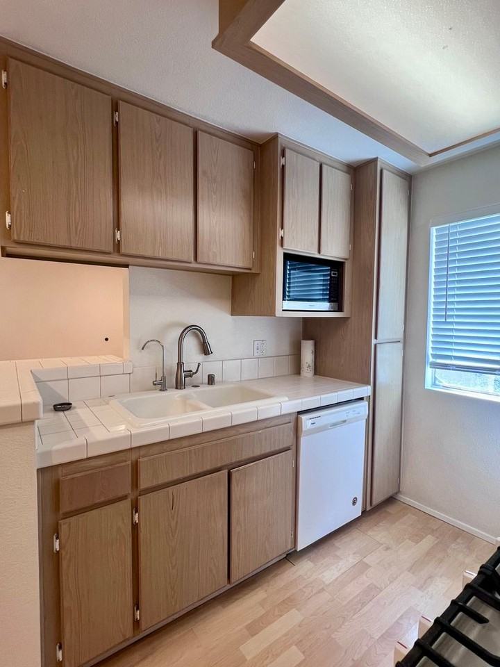 4365 Louisiana St #3 - Photo 6 of 13