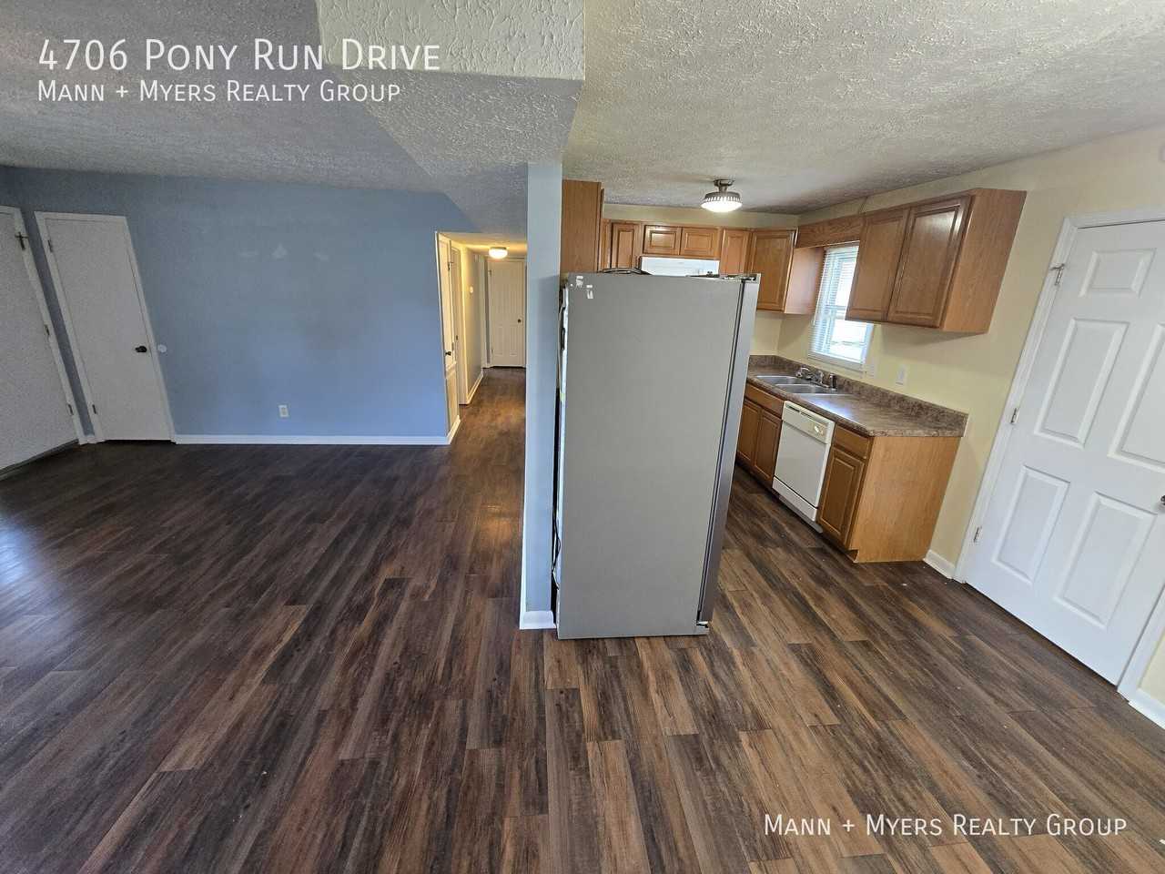 4706 Pony Run Dr - Photo 4 of 23