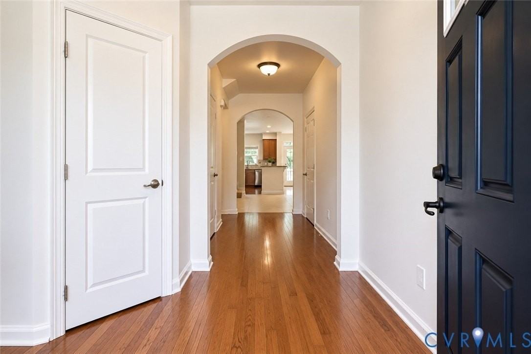 11614 Vicars Ridge Ln - Photo 7 of 28