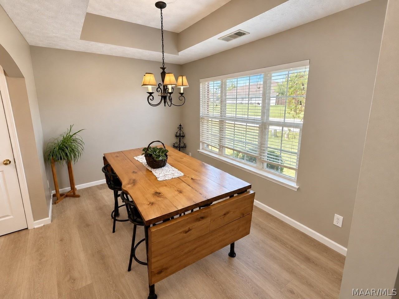 9644 Colleton Pl - Photo 3 of 18