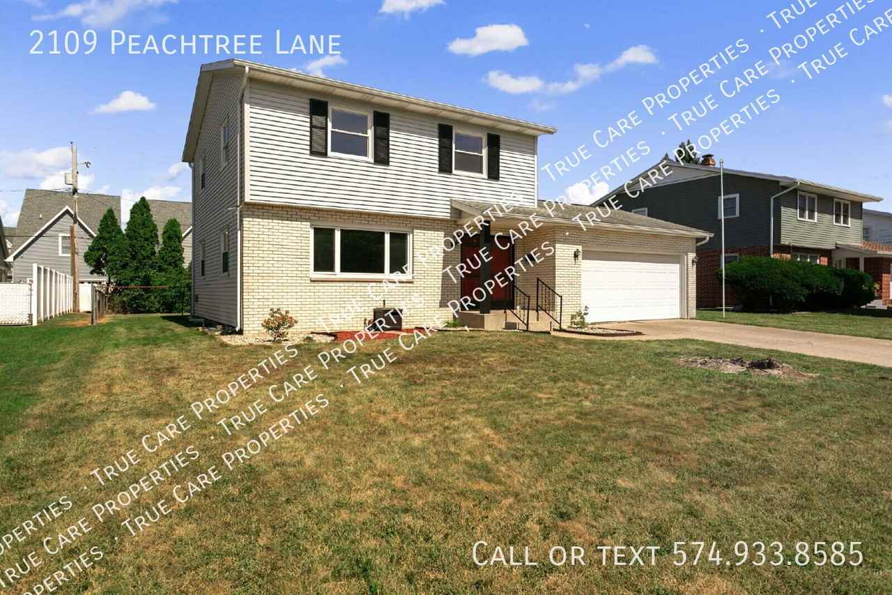 2109 Peachtree Ln - Photo 2 of 35