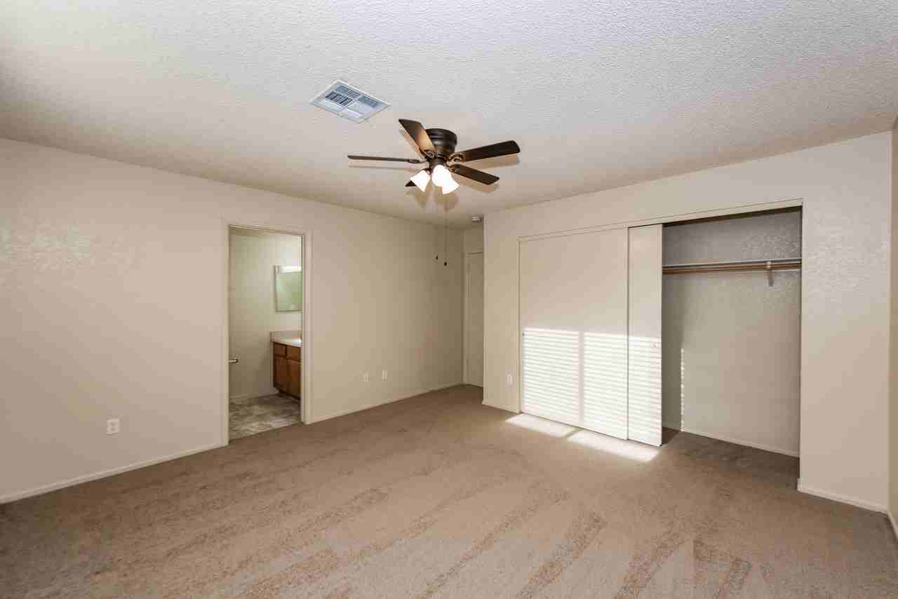 2866 S 30th Dr - Photo 5 of 28