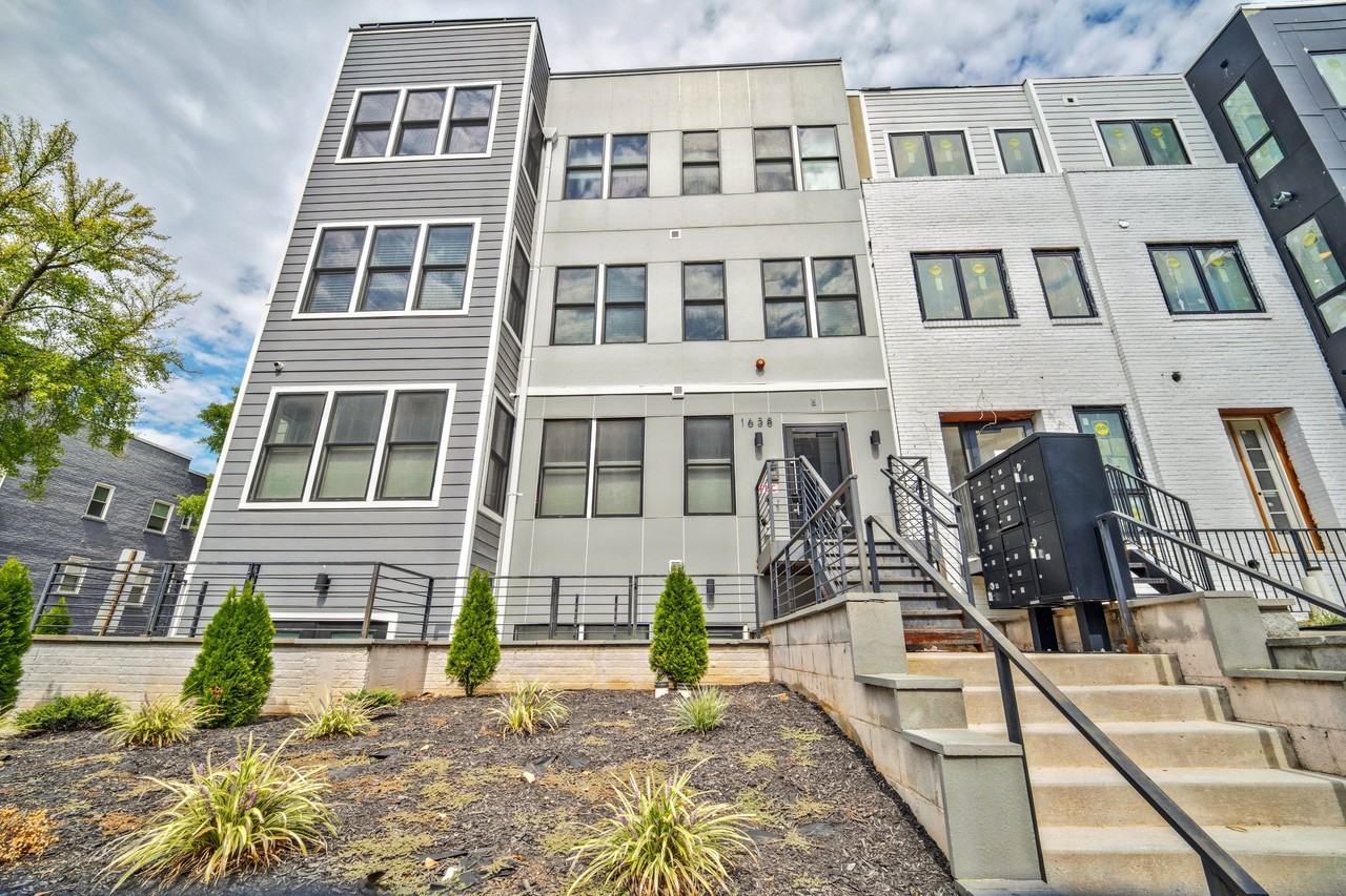 1638 K St Ne #1 - Photo 2 of 25