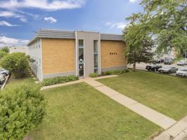 featured image of 2441 Holmes St #5