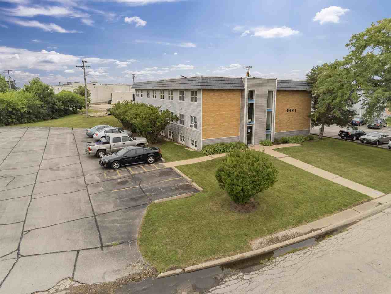 2441 Holmes St #5 - Photo 3 of 26
