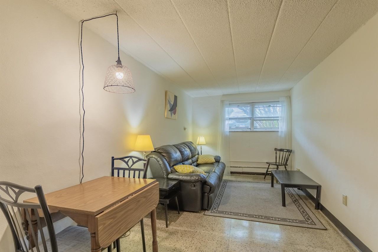 2441 Holmes St #5 - Photo 4 of 26