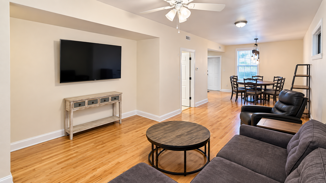 1214 W Belmont Ave #2S - Photo 7 of 9