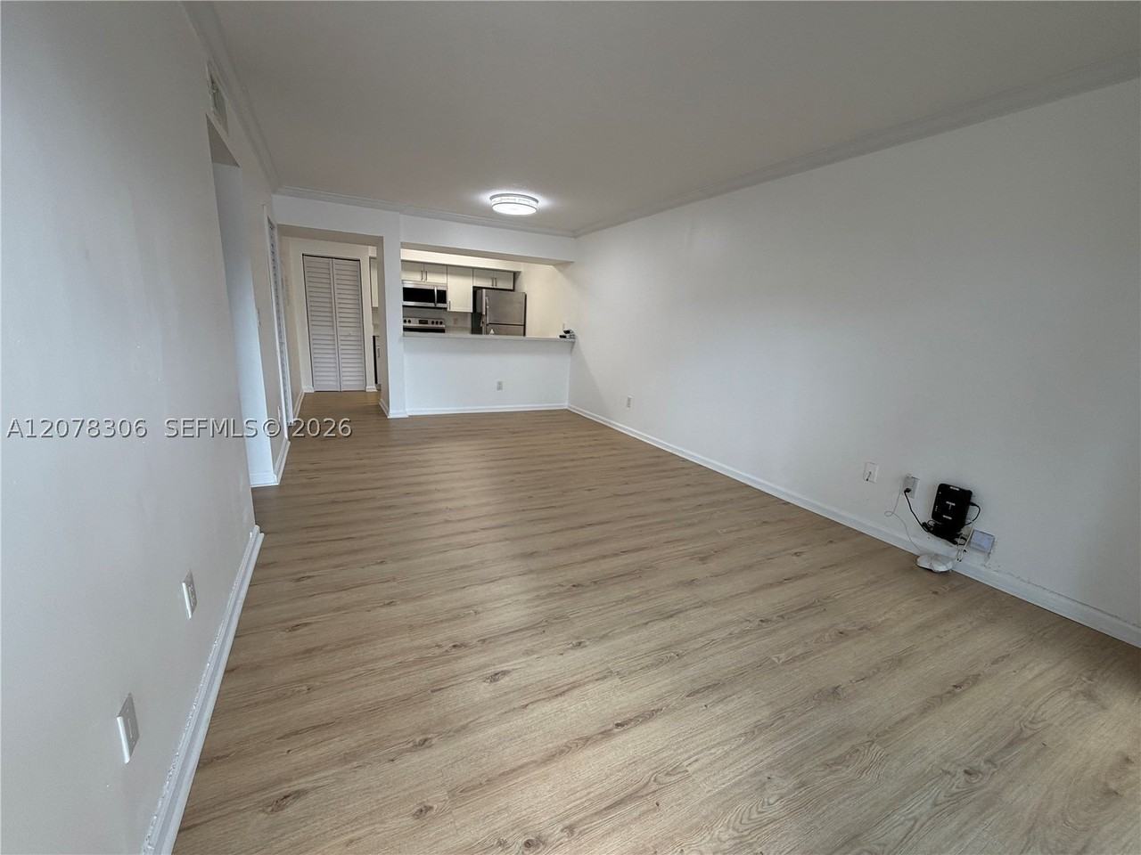18226 Mediterranean Blvd #1603 - Photo 3 of 19
