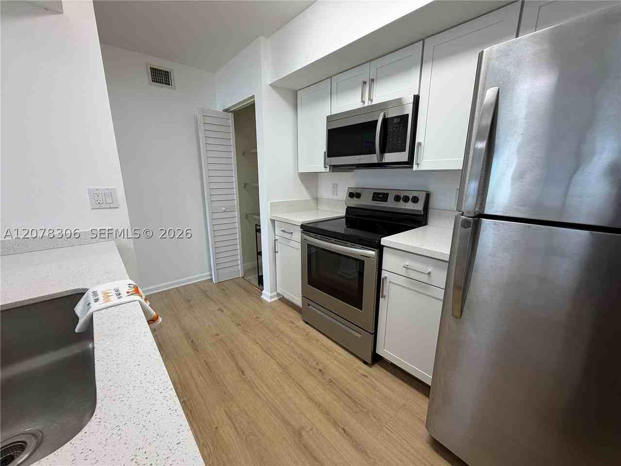 18226 Mediterranean Blvd #1603 - Photo 7 of 19