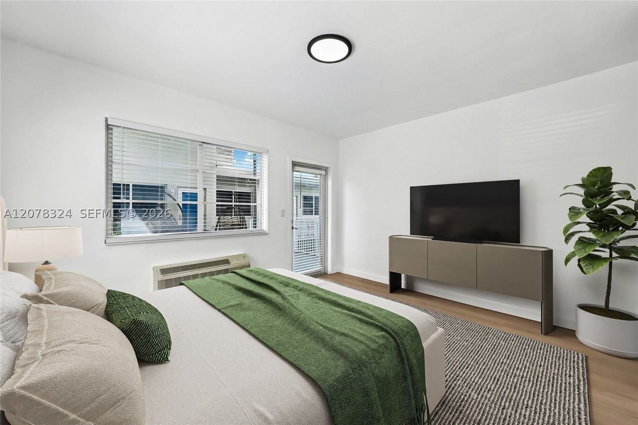 6930 Rue Versailles #31 - Photo 3 of 21